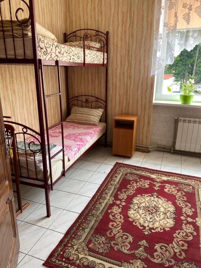 Centre Hostel Mukachevo Exterior foto